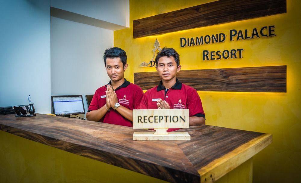 Diamond Palace Resort & Sky Bar 金边 外观 照片